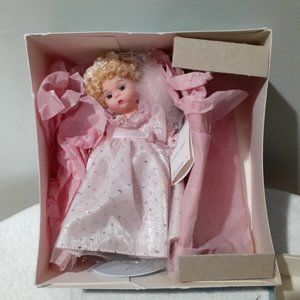 Vintage Madame Alexander Doll: Marmee #14528